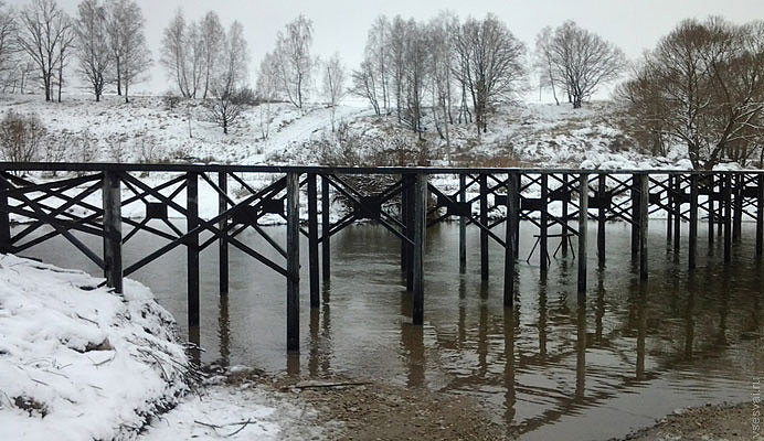 Свайные мосты: надежное решение для преодоления водных преград в Когалыме от 56606 руб